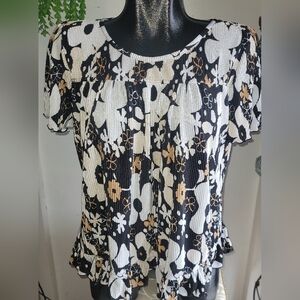 Russell Kemp Crinkled Fabric Short Sleeve Top